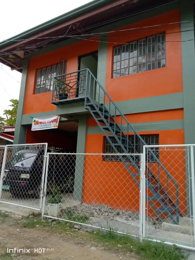 Estrelle Orange House - Backpackers Hub Διαμέρισμα Puerto Princesa Εξωτερικό φωτογραφία