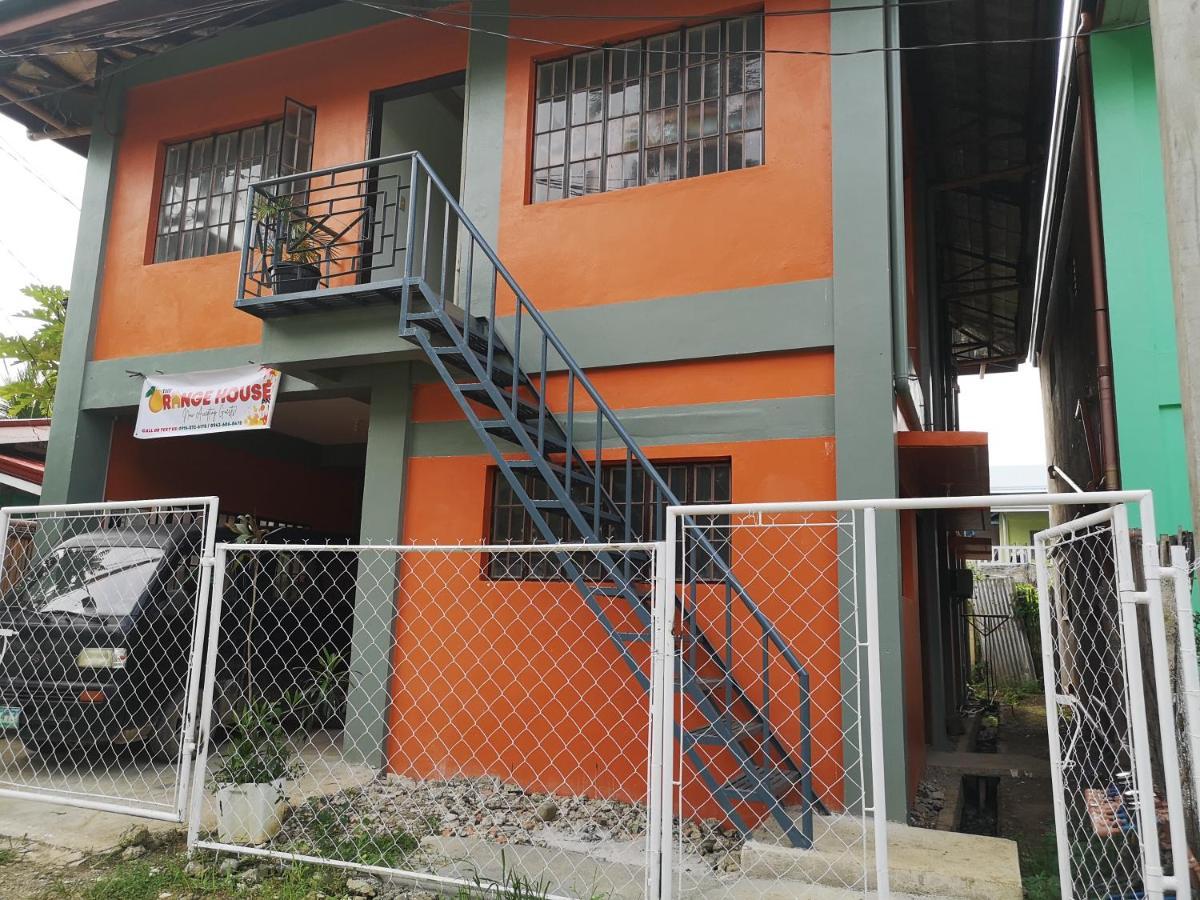 Estrelle Orange House - Backpackers Hub Διαμέρισμα Puerto Princesa Εξωτερικό φωτογραφία