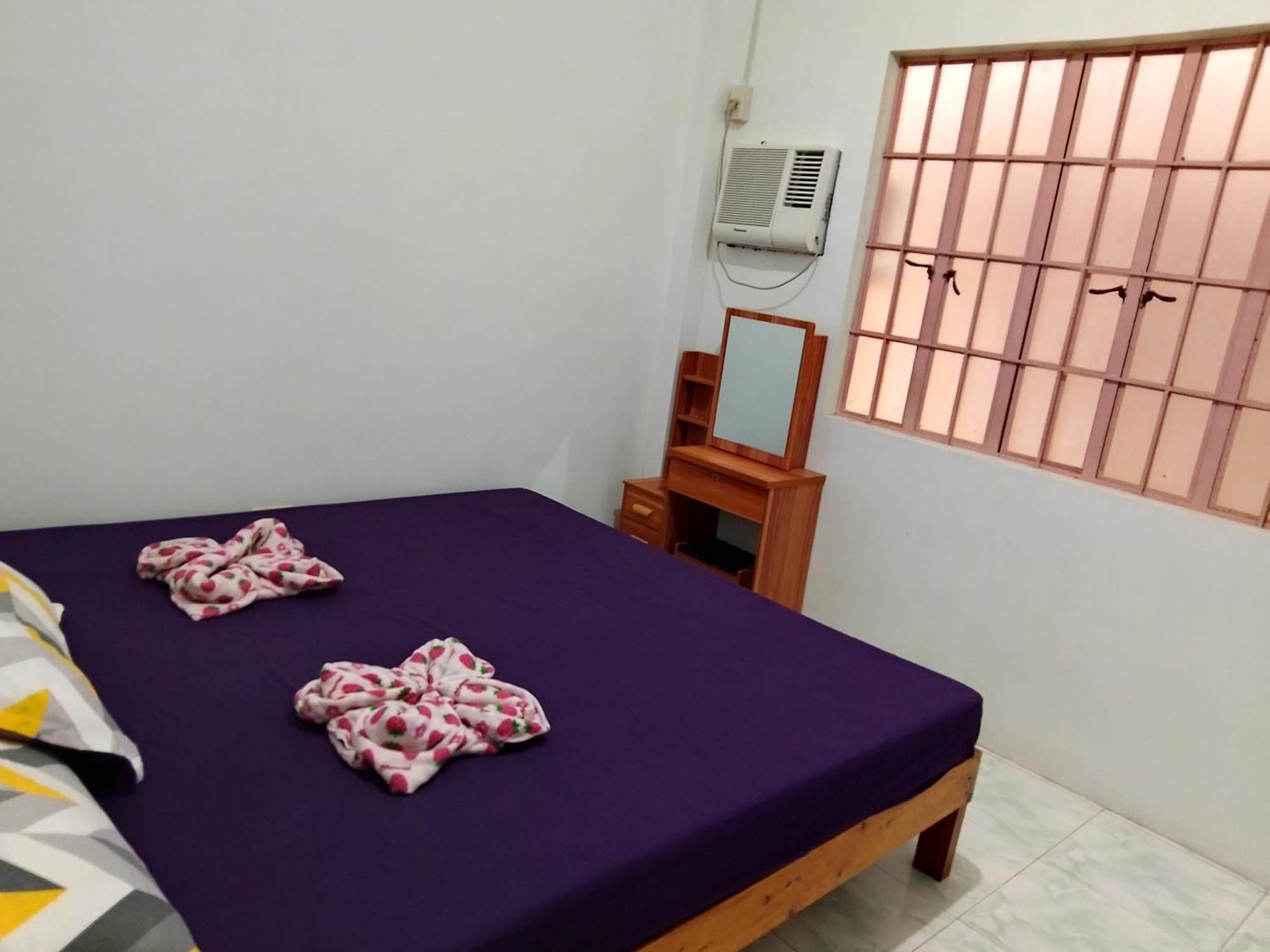 Estrelle Orange House - Backpackers Hub Διαμέρισμα Puerto Princesa Εξωτερικό φωτογραφία